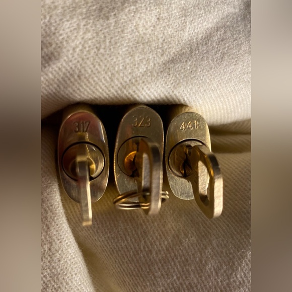 EC! 1 #323 🌹Louis Vuitton Padlock & Key Vintage - Picture 4 of 5